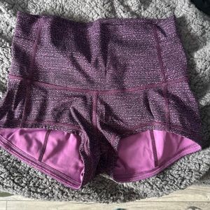 Lulu shorts!! Bought new!!! Online didn’t fit me tho!!